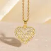 Collar Europeo y Americano Nuevo Estilo Hueco de Amor para Mujer Colgante en Forma de Corazón Chapado en Cobre y Oro Diseño de Nicho Joyería Transfronteriza de Gama Alta