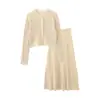 Conjunto Francês 2025 Crochê Recortado Tricô Elegante Estilo Suave Cardigã Saia Roupa Externa Popular Conjunto de Duas Peças