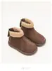 Botas Curtas Infantis com Botas de Algodão com Lã 2026 Inverno Novo Estilo Sapatos de Algodão Quentes para Meninas Botas de Neve Quentes para Bebês para Exterior
