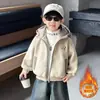Ropa de Invierno para Niños Chaqueta de Coral Fleece Top Engrosado de Terciopelo Plus para Niños 2026 Nueva Ropa de Algodón Fresca y Guapa para Niños Otoño e Invierno