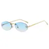 Gafas de Sol de Viaje y Vacaciones de Estilo Europeo y Americano para Mujer, Elegantes Gafas de Sol Ovaladas Sin Montura con Incrustaciones de Diamantes Letra F al por Mayor