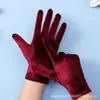 Guantes de terciopelo dorado para mujer de otoño e invierno guantes de terciopelo elástico guantes cálidos para montar al aire libre para conducir al por mayor