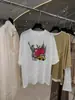 DestaqueYuran 26 Nova Coleção Primavera/Verão: Camisa de Linho e Algodão com Lavagem a Ar Enzimática, Manga Curta, com Design de Ilustração de Nova York
