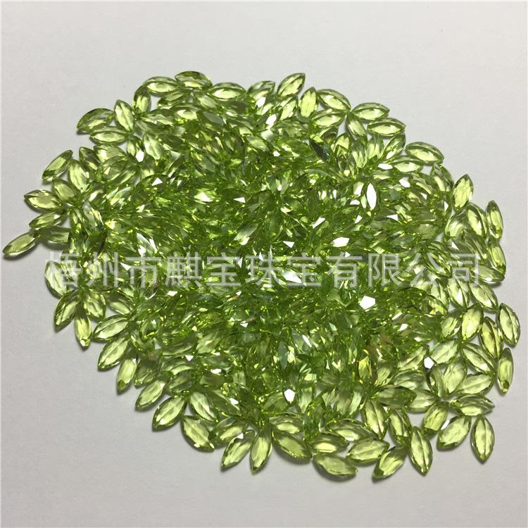 天然橄榄石马眼3*6