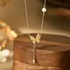 Enamorarse a primera vista: Cadena para Clavícula de Plata Pura 999 con Borla de Mariposa, Lujo Ligero, Sensación de Alta Gama, Collar de Nicho con Temperamento Suave al por Mayor