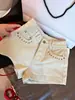 Shorts de Mezclilla Khaki con Remaches Estilo Retro Americano para Mujer, Nuevo Estilo de Verano, Cintura Alta, Ajustados, Levanta Glúteos, Adelgazantes, Hot Pants