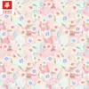 Tecido 100% algodão 40S estampado com pequenas estampas florais, adequado para vestidos femininos e infantis, camisas e artesanato DIY, disponível em estoque
