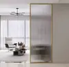 Tela de aço inoxidável de luxo leve, decoração moderna minimalista de metal vazado para entrada de sala de estar, grade divisória de arte em ferro estilo chinês novo