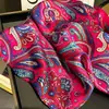 Bufanda de Seda de Nuevo Estilo para Mujer, Moderna y Versátil, Pañuelo Cuadrado de 70 cm, Bufanda para el Cuello Estilo Coreano, Pañuelo Retro para Primavera y Otoño, Pañuelo para la Cabeza