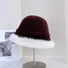 Gorro de Punto de Lana Sencillo con Bordes de Felpa para Mujer, Nuevo Estilo de Invierno, Sombrero de Pescador Cálido y Elegante, Versátil para el Uso Diario