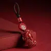 Venta al por mayor de llaveros de cinabrio natural, cinabrio de oro púrpura de alto contenido, colgantes del año zodiacal, dijes para bolsos, accesorios de regalo