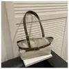 Bolso de Hombro Único de Cuero de Ciervo Terciopelo Color Sólido Gran Capacidad Retro Coreano Otoño e Invierno 2025 Simple Nueva Moda