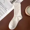 Meias de renda com bolinhas para mulheres, algodão puro, de cano médio, novo estilo outono, respiráveis, sem costura, anti-pilling, meias longas, perfeitas com sandálias Birkenstock
