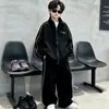 Conjunto de Roupas de Outono para Meninos 2026 Novo Estilo para Crianças de Meia-Idade e Mais Velhas Roupa Esportiva para Meninos Estilo Primavera e Outono Infantil Estilo Cool e Bonito Jaqueta