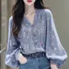 Top de camisa de manga comprida floral azul estilo floresta, requintado e único, com temperamento feminino, estilo francês, design novo, solto e casual, para o início do outono