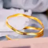 Loja de Ouro Mesmo Estilo Pulseira de Escama de Dragão Geométrica Ondulada Alto Padrão Luxo Leve Imitação de Ouro de Areia Vietnamita Superfície em Favo de Mel Pulseira de Bolinhas