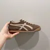 Zapatillas Retro Planas de Suela Blanda para Mujer Otoño 2025 Zapatos Deportivos Casuales Versátiles Cómodos Zapatos de Entrenamiento Alemanes Modernos