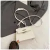 Bolsa Kelly Feminina Tendência e Estilosa 2025 Nova Moda Casual Padrão Crocodilo Bolsa de Ombro Bolsa Transversal Cor Sólida Tendência