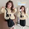 Conjunto de Ropa para Niñas Primavera y Otoño 2026 Nuevo Conjunto de Moda Estilo Coreano para Niñas Pequeñas, Pantalones de Lunares con Gato Negro, Elegante Conjunto de Dos Piezas