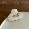 Simple y elegante ~ clip de metal de acetato para mujer 2023 nuevo tocado de horquilla de alta calidad clip de tiburón de verano ins
