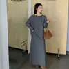 Conjunto de suéter de punto holgado de cuello redondo estilo coreano 2026 y conjunto de falda larga de dos piezas de hombros descubiertos, gris, talla única