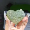 Piedra Bruta de Cristal Natural Forma de Corazón Juguete Pieza Portátil en Forma de Corazón Manualidad de Cristal Decoración del Hogar Adorno de Piedra