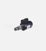 La válvula solenoide para excavadora G24D16B de 24 V es adecuada para repuestos mecánicos de la excavadora Kobelco SK200 en stock