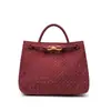 Bolsa de Tecido Vintage Feita à Mão para Comércio Exterior, Versátil para o Dia a Dia, Bolsa de Mão de Grande Capacidade, Bolsa de Ombro Transversal Casual em Camurça