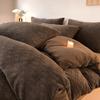 Juego de Cama de Lujo de Cuatro Piezas de Terciopelo de Leche Tallado para Otoño e Invierno, Funda de Edredón de Terciopelo Coral, Color Sólido Simple, Sábanas de Cama, Juego de Cama de Tres Piezas