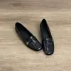 2026 Mocasines Cuadrados Versátiles Retro con Detalle de Camelia, sin Cordones, Suela Suave, Tacón Grueso, Zapatos de Trabajo