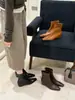 []2026 Otoño/Invierno Nuevas Botines Cuadrados con Tacón Oculto Estilo Europeo y Americano Botines de Cuña para Mujer Botas de Moda