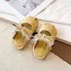Zapatos de Playa Transpirables para Niños 2026 Nuevos Bordados Sandalias de Princesa Punta Cerrada Suela Suave Moño Verano Huecos Niñas
