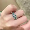 Nuevo Anillo de Diamante Rosa Estrella Completa para Mujer Dulce Temperamento Lujo Ligero Nicho Gama Alta Simple Versátil Diseño de Moda
