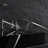 0002 Gafas de Moda Ultraligeras Estilo Ceja para Hombre de Titanio, Ligeras como Plumas, Súper Duraderas, Cómodas y de Montura Completa