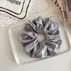 Goma para el pelo Retro de Lunares Brillantes Estilo Francés con un Toque de Lujo, Elegante Accesorio para Moño, Moderno Rizado para Cola de Caballo Alta
