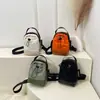 Bolsa para Botella de Agua con Combinación de Colores Estilo Montaña, Bolso Ligero para Hombro Cruzado para Exteriores, Bolsa Portátil Todo en Uno para Teléfono Móvil y Taza de Agua, Informal y Sencillo