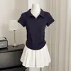 Camiseta branca de algodão puro com decote em V e manga curta para mulheres, novo design de verão, única e chique, acinturada, top curto tipo polo