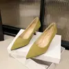 Zapatos Negros de Tacón Alto Estilo Francés para Mujer, Nuevos Versátiles 2025 para el Trabajo, Cómodos para Viajar al Trabajo y Uso Profesional, con Puntera Fina