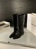 Botas altas de gamuza, botas de montar para mujer, elegante diseño 2026, con plantilla interior que aumenta la altura, adecuadas para otoño e invierno, marrones, botas de ajuste ceñido