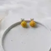 "Coleção de Brincos de Pelúcia" Atmosfera Outono e Inverno Brincos com Pingente de Bola de Pelo Design de Alto Padrão para Mulheres Brincos de Réveillon