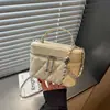 Bolsas de mano para mujer transfronterizas, nuevo estilo otoño 2026, bolso acolchado con cadena inspirado en Chanel, bolso de mano moderno y a la moda, bolso de hombro, bolso cruzado