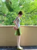Falda de Satén de Acetato Verde para Mujer, Falda Corta de Verano Línea A que se Ajusta a la Cadera, Atuendo Único y Hermoso para Principios de Verano
