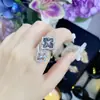 Versa Pendientes de Botón Doble Flor Ópera Italiana Buqilla Encaje de Esmalte de Color Diamante Trébol Anillo Abierto
