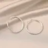 Pendientes de Perla de Nuevo Estilo, Lujo Ligero y Sensación de Alta Gama, Pendientes Navideños al por Mayor, Clips Metálicos Simples para Orejas, Aros para Orejas, Pendientes de Aro Lisos