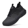 Zapatos Deportivos Casuales Ligeros de Malla Flyknit con Suela Gruesa para Hombre 2026 Verano Cómodos Transpirables para Jóvenes Zapatos de Running con Suela Ligera