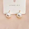 Brincos de Pérola Populares com Banho de Ouro Real e Zircônia, Tarraxas Elegantes e Luxuosas Estilo Francês, Presilhas de Orelha de Nicho com um Toque de Luxo