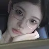 Gafas de estilo japonés de alta inteligencia con montura cuadrada plateada para mujer miopía se pueden equiparar con graduación alambre de oro de deseo puro montura estrecha artefacto para ojos sin maquillaje