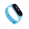 Pulsera Impermeable LED Digital Blanca con Círculo Azul Spot Moda Casual Trendy Táctil para Hombres y Mujeres