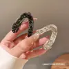 Ferramenta de Fixação para Rabo de Cavalo Alto Meio Preso em Cabelo Curto Prendedor de Garra em Forma de V Novo Fashion Grampo Versátil para Mulheres Acessório de Cabelo para a Parte de Trás da Cabeça