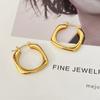 Aretes Metálicos Geométricos Simples Europeos y Americanos, Femeninos Retro Asimétricos Estilo Frío Diseño Nicho Joyería para la Oreja